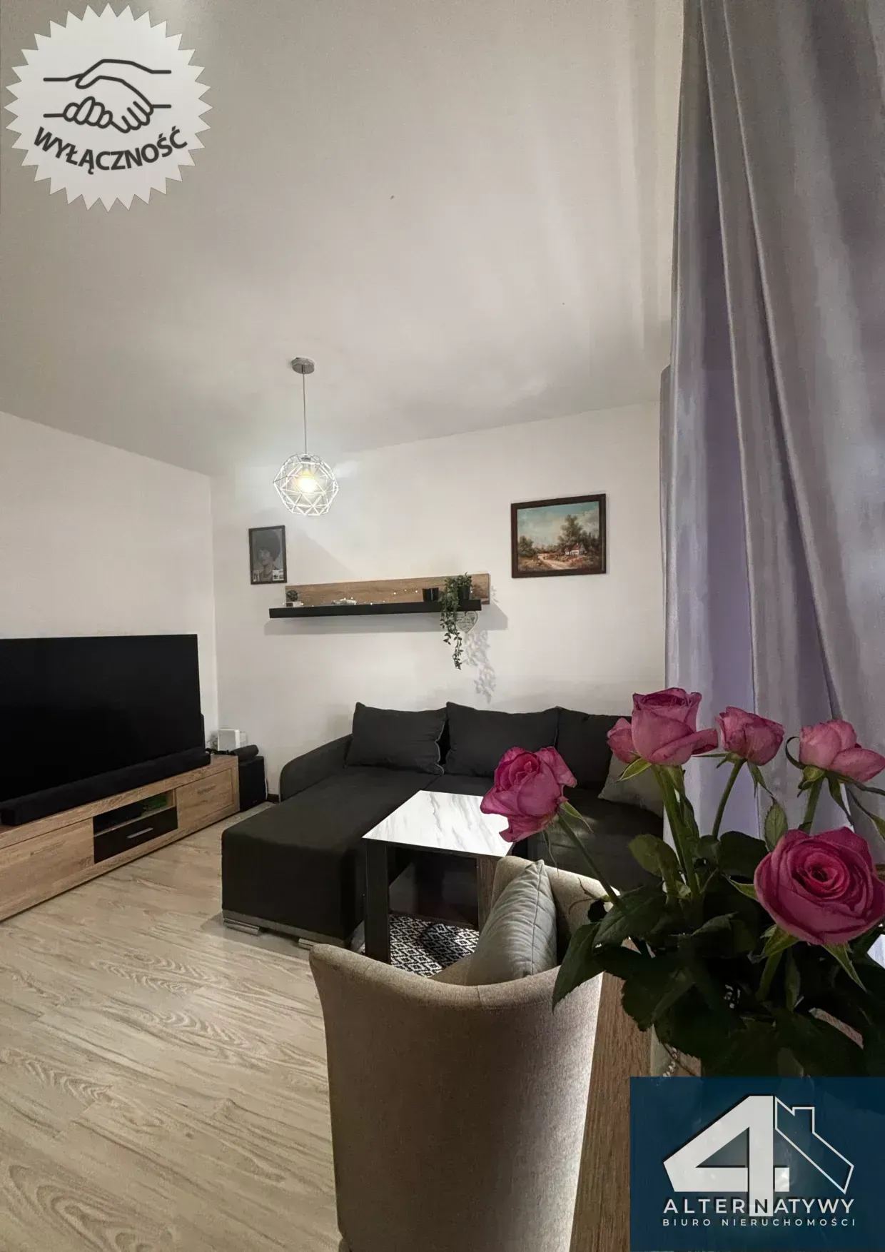 Urokliwe mieszkanie na pierwszym piętrze 13