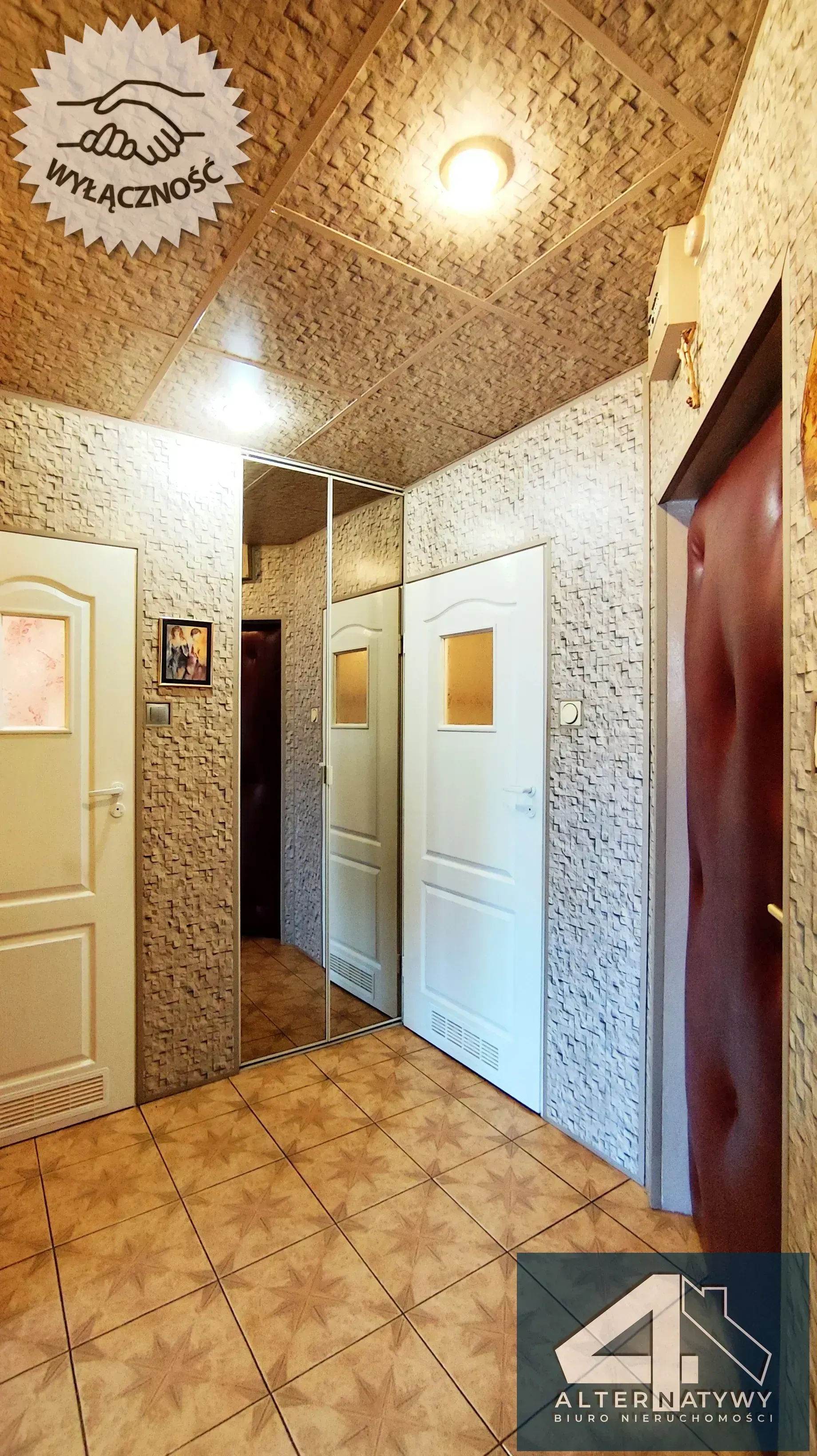 Super okazja, ciekawa duża kawalerka, umeblowana 14