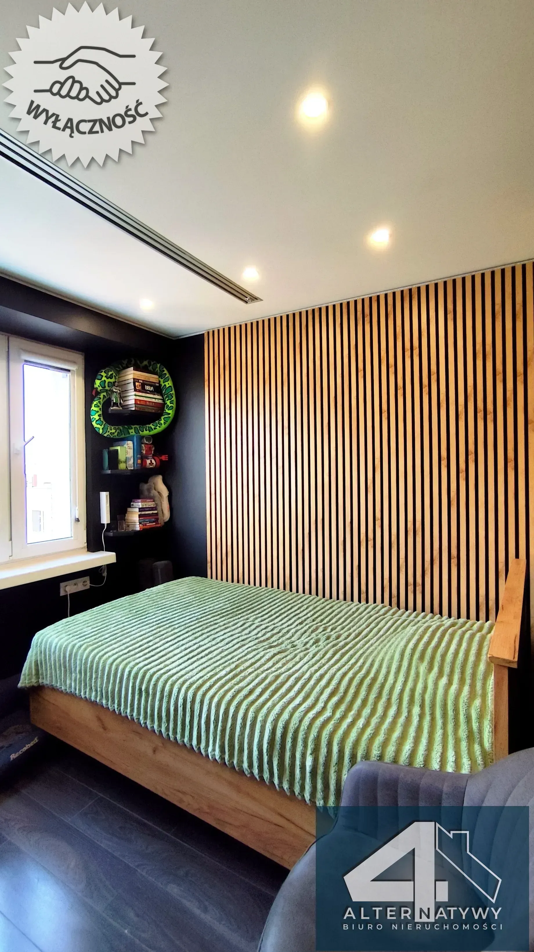 Interesujące M3 z kominkiem,  wyremontowane. 2