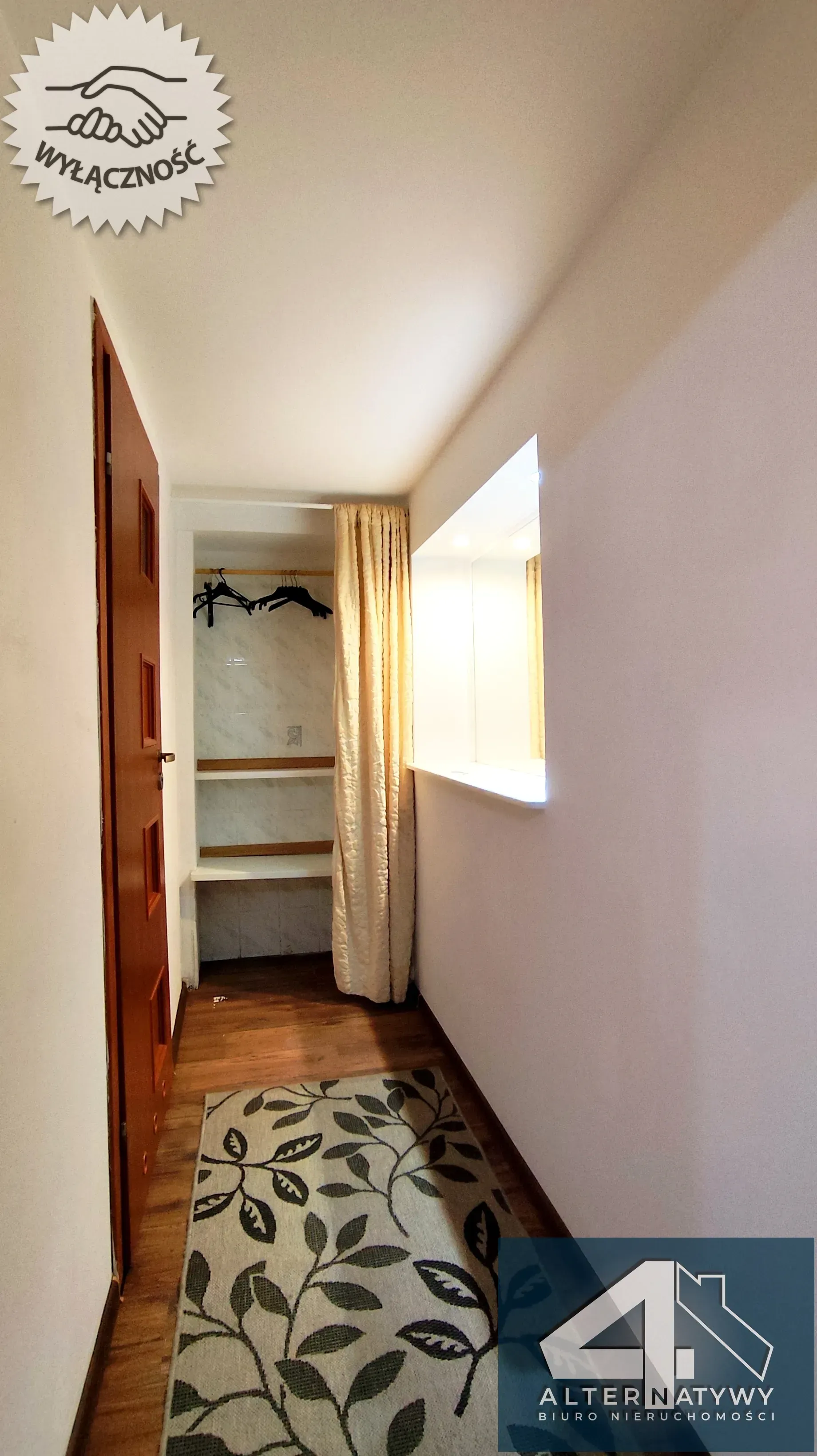 Kawalerka z antresolą przy Manufakturze 12