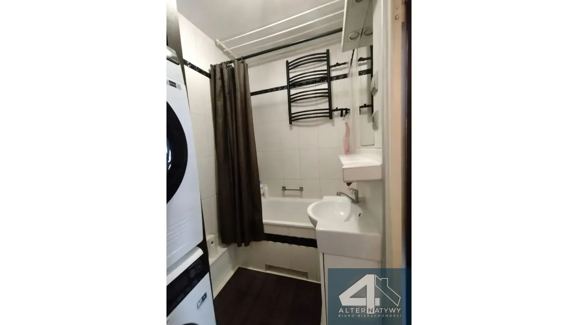 Mieszkanie 60 m²|4 pokoje|po remoncie|3 piwnice 16