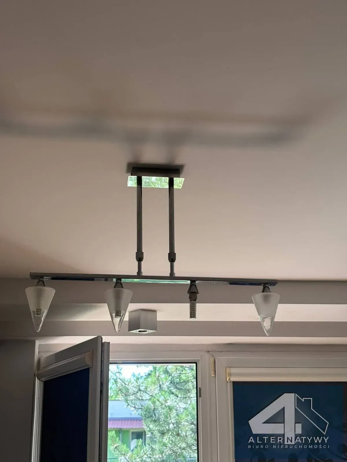 4 pokoje +kuchnia +balkon, Trzebińska, 72m 4