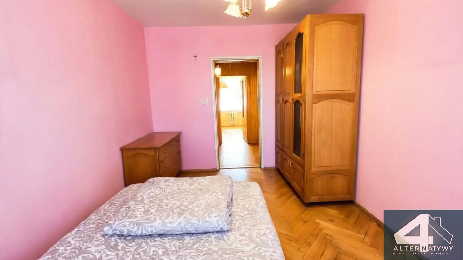 M4| 1 Piętro| Centrum miasta| Spokojna okolica 7