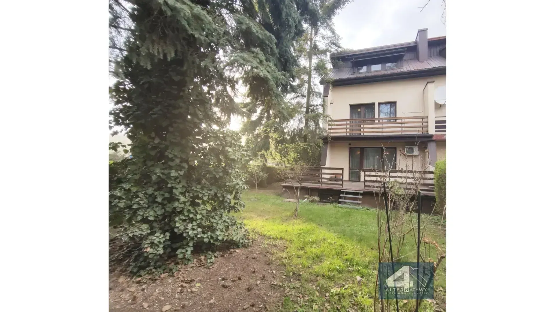 Szeregowiec/4 kondygnacje/Duża działka 39