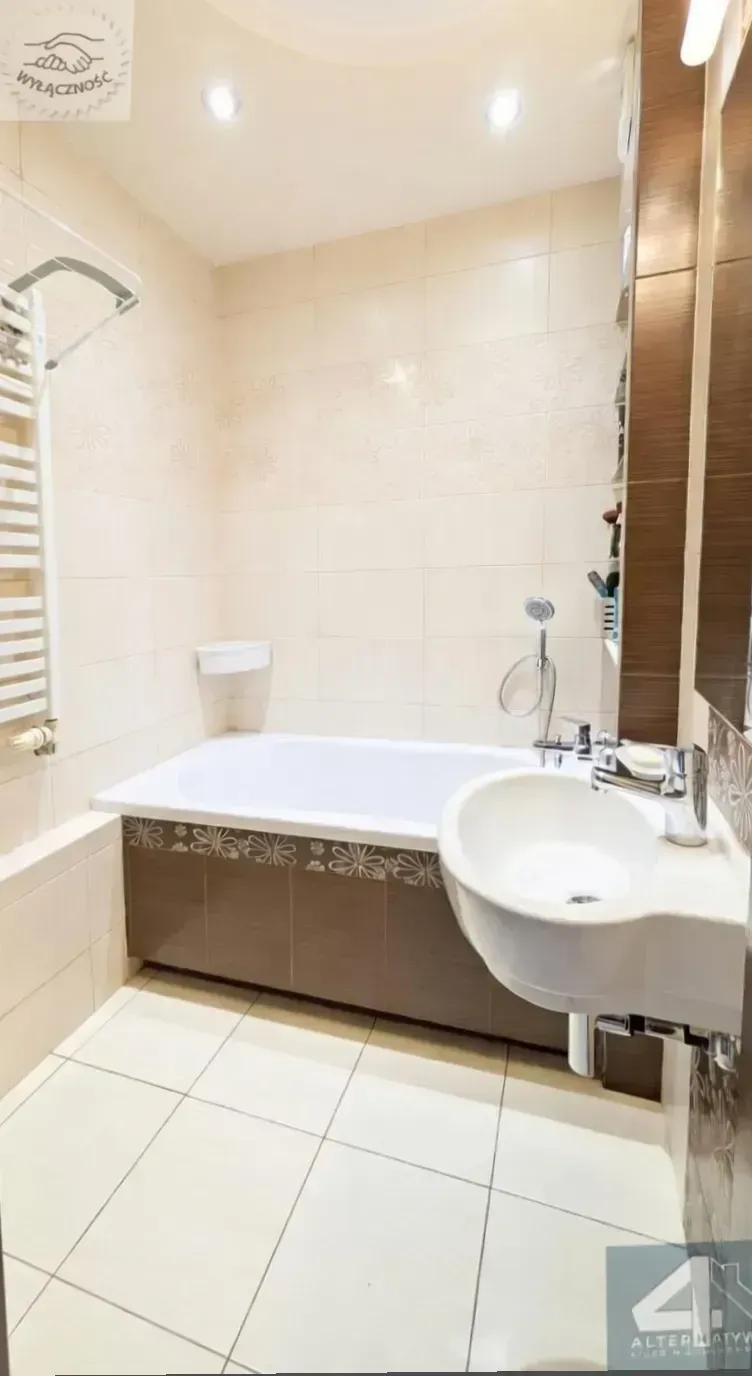 Komfortowe 3 pokoje z dużym balkonem, Mielec 6