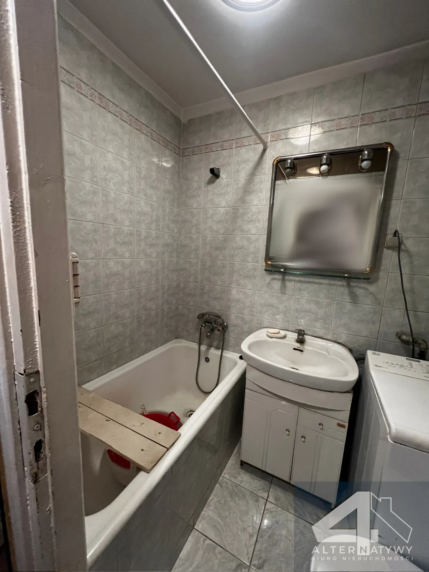 44m² | 2 Pokoje | Do Remontu | Śródmieście 13