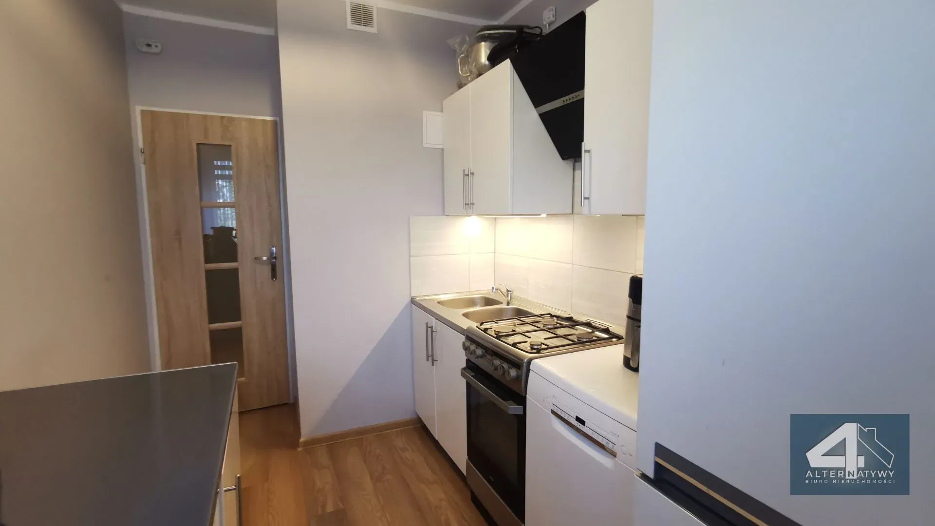 2Pokoje|Balkon|Okrzei|Po remoncie| Do wprowadzenia 6