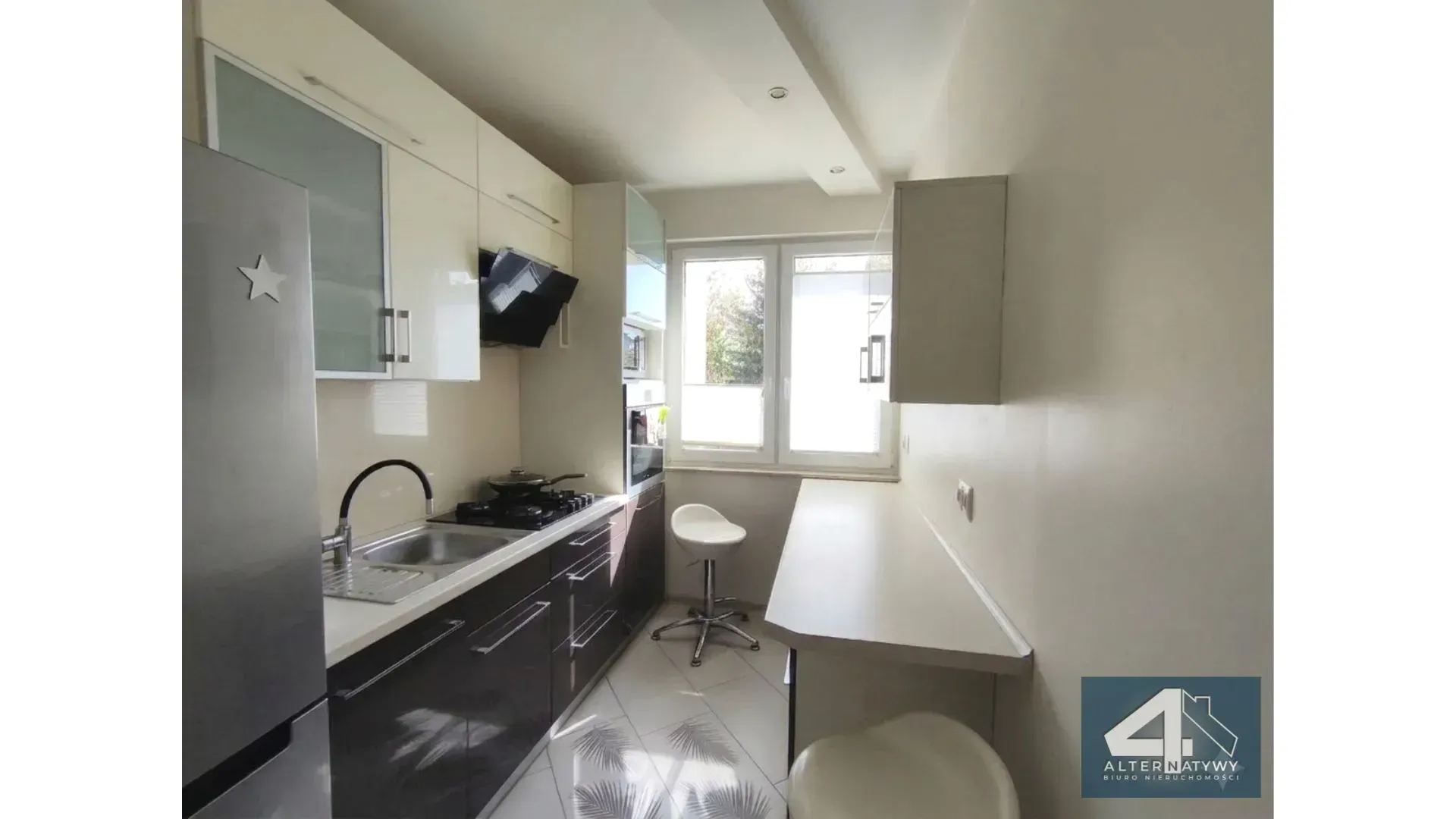 Bardzo ładne/1 piętro/3 pokoje 5