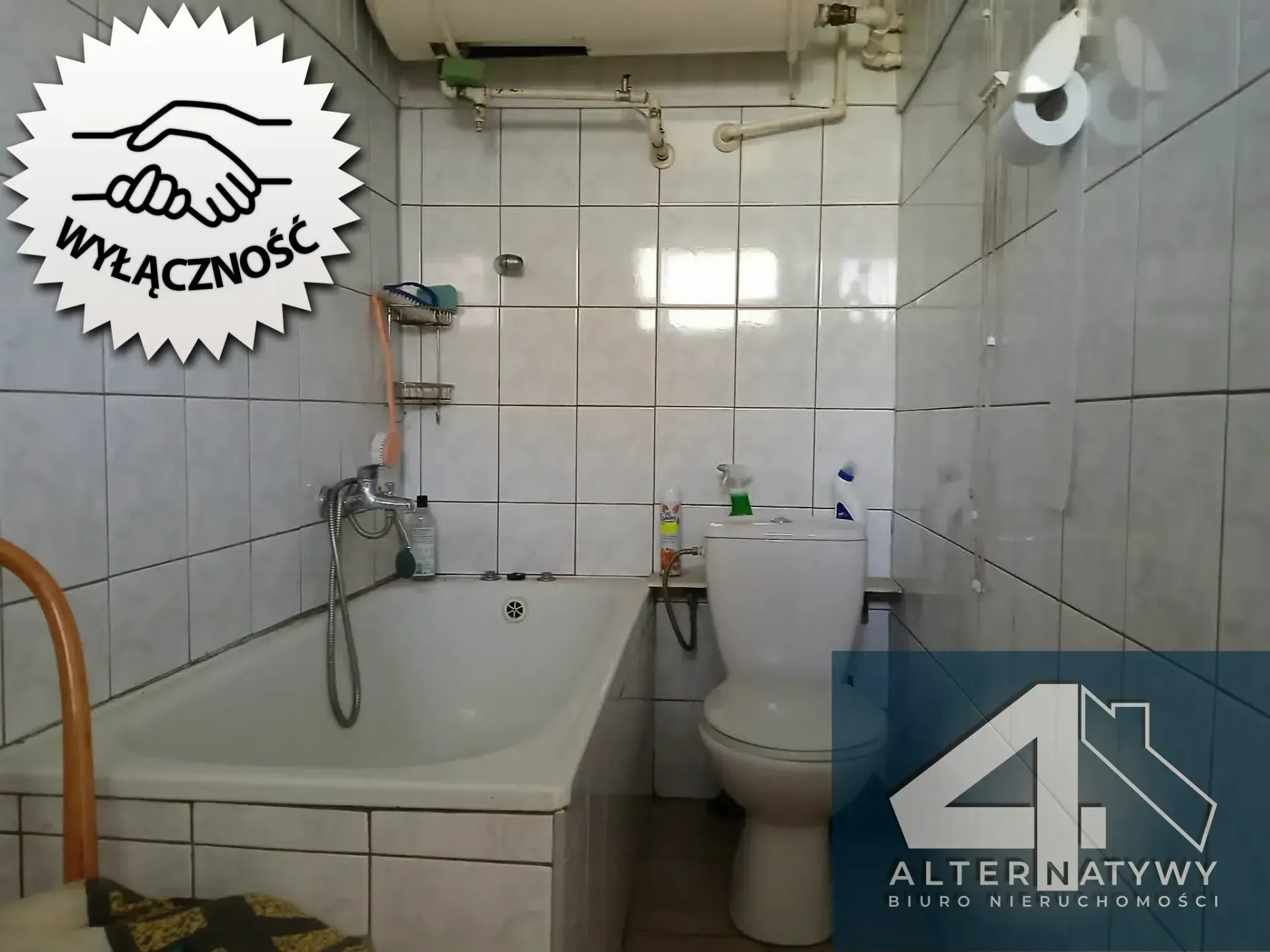 Urocze siedlisko z wodociągiem i kanalizacją. 7