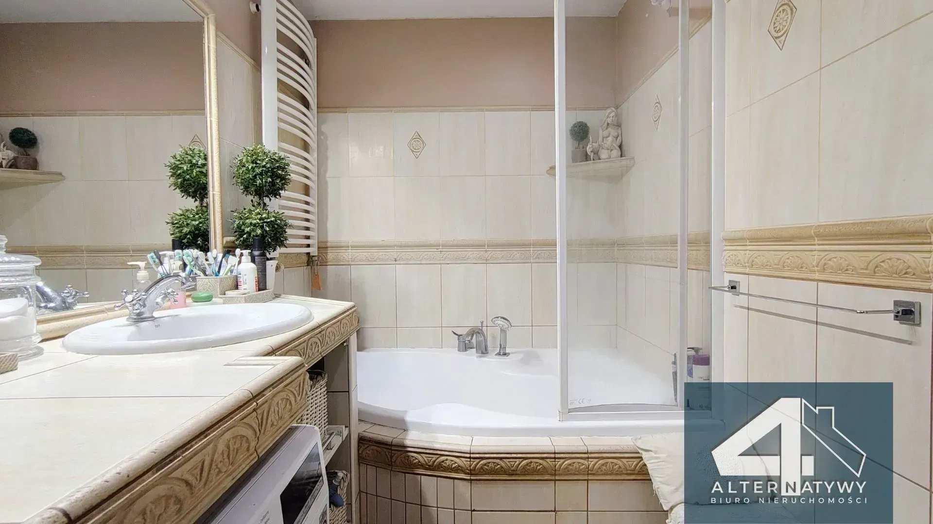 89 m² | Salon z kuchnią + 3 Pokoje | Kopernik 13
