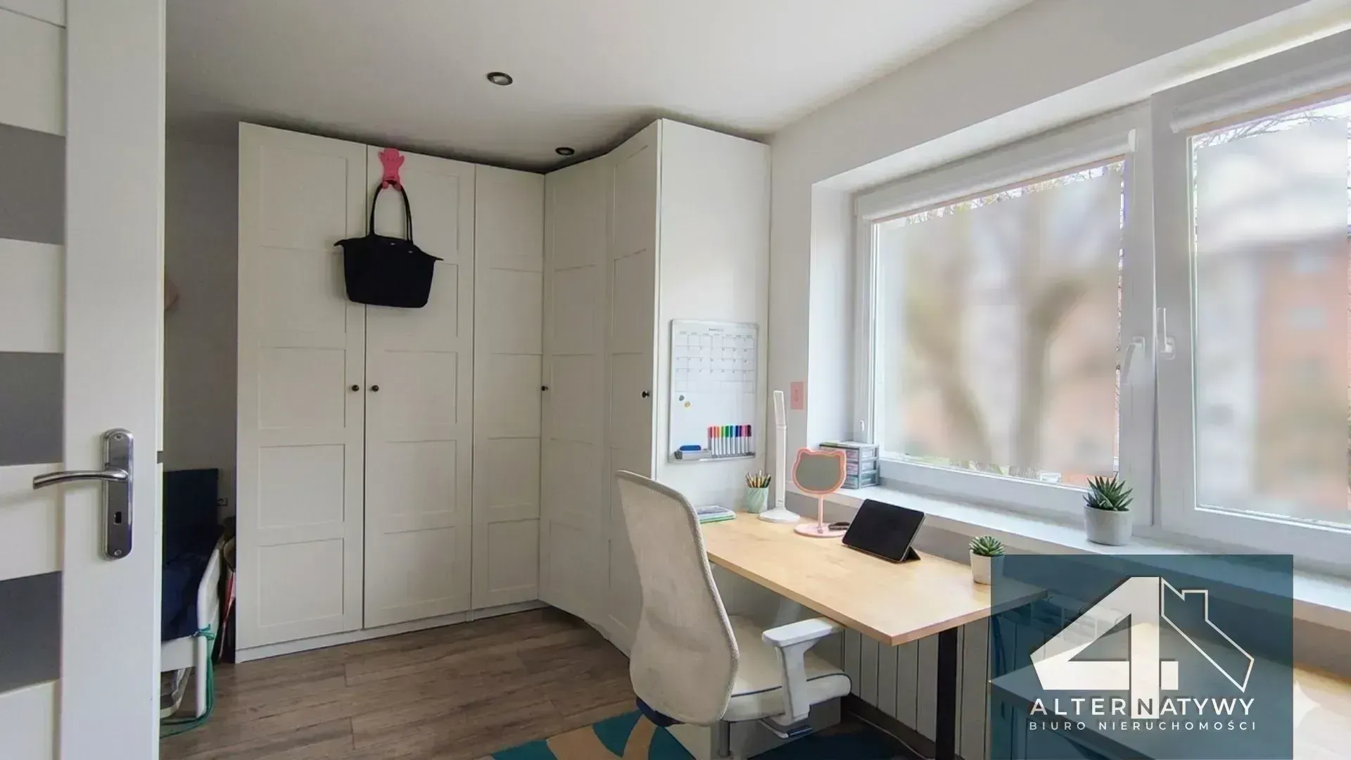 67 m² | Salon z Aneksem + 2 sypialnie | Centrum 5