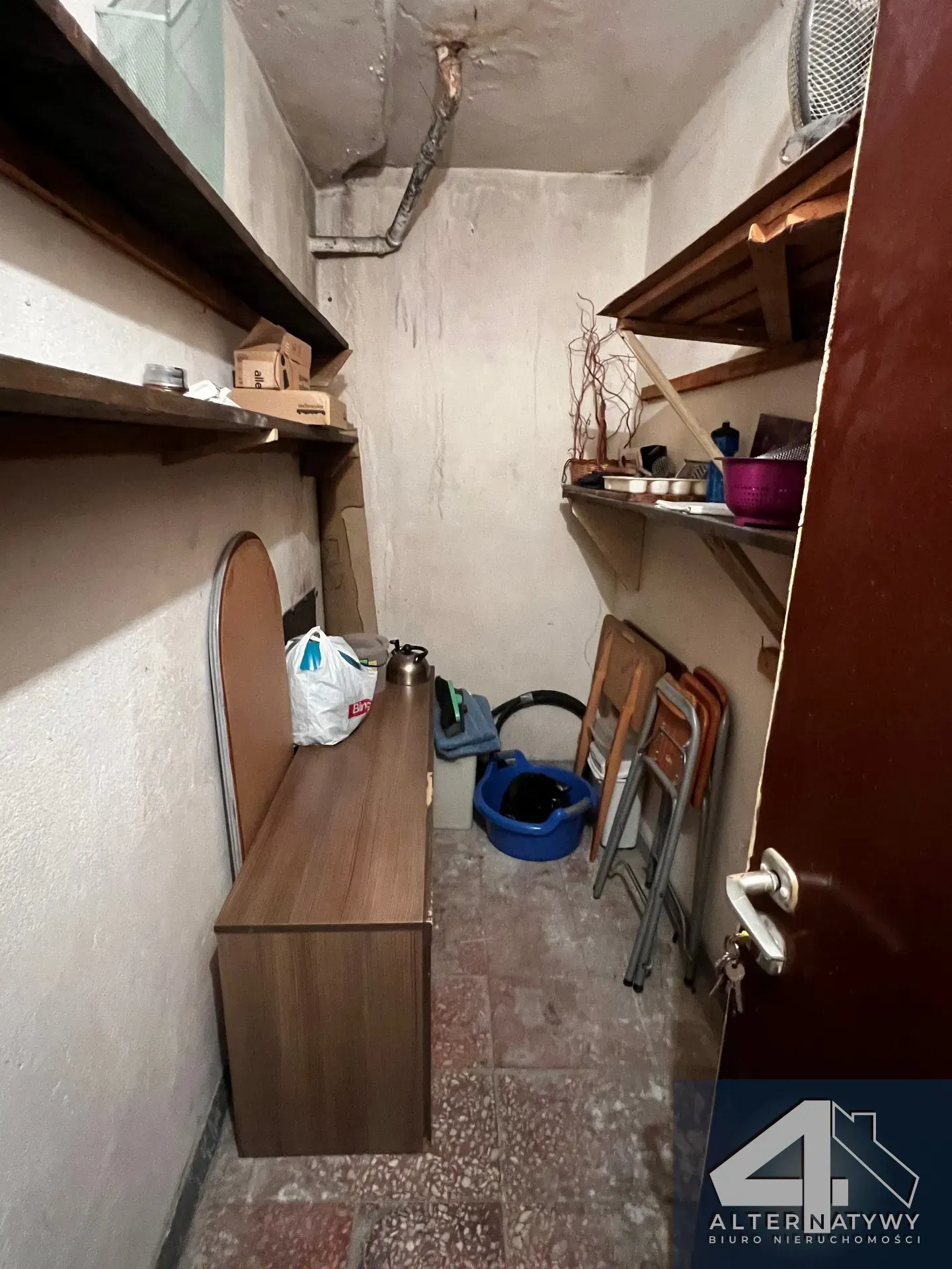 30m² | Kawalerka | Do zamieszkania | Oś. nowiny 15