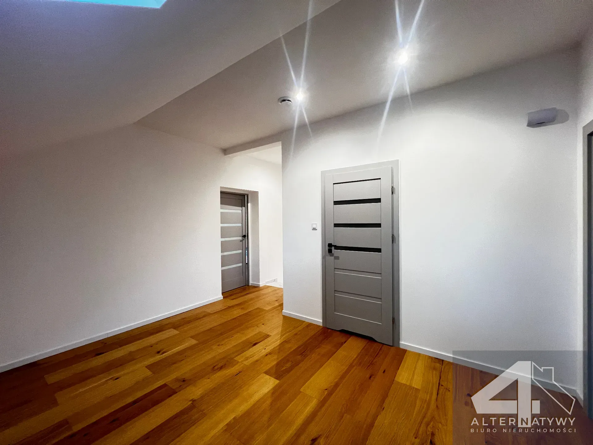 44m² | 2 Pokoje | Do Remontu | Śródmieście 14
