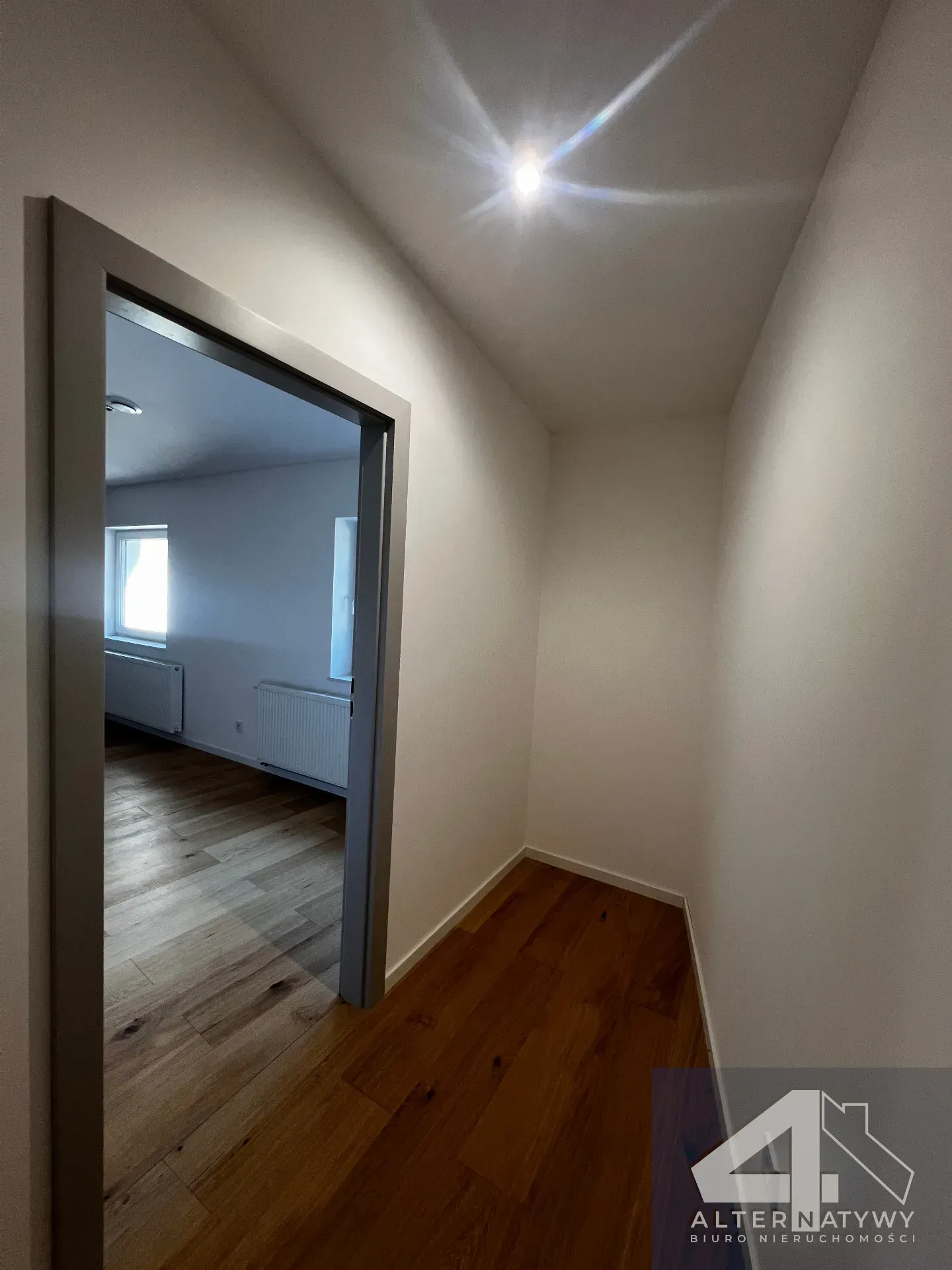 44m² | 2 Pokoje | Do Remontu | Śródmieście 28