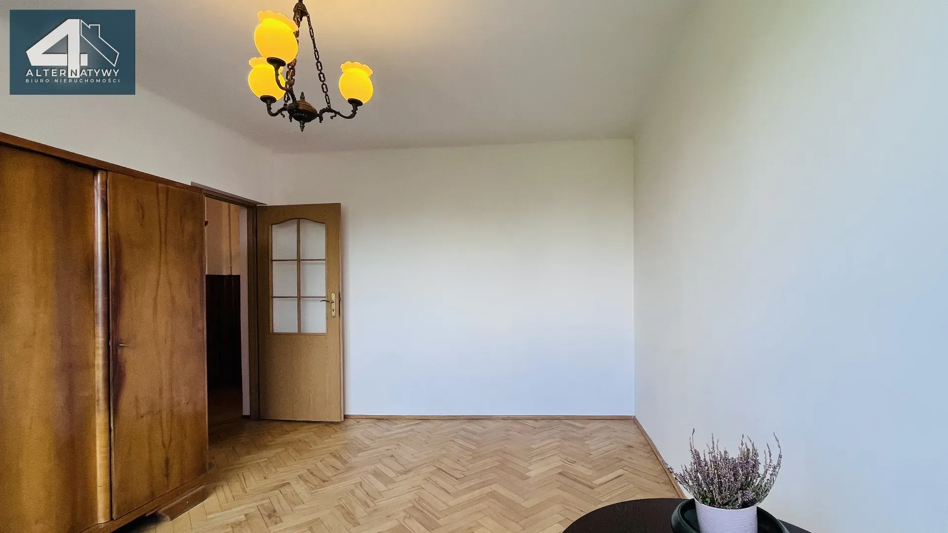Blisko Tauron Areny, Parku Lotników i Uczelni 3