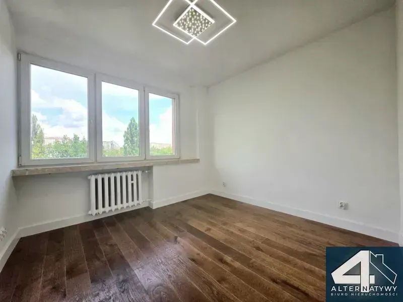 2 pokoje z balkonem po remoncie 7