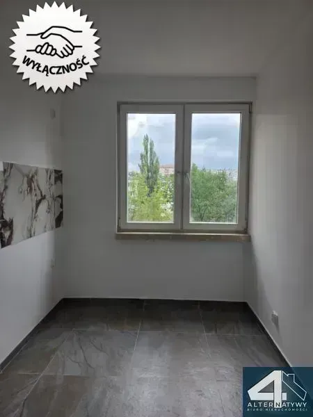 2 pokoje z balkonem po remoncie 8