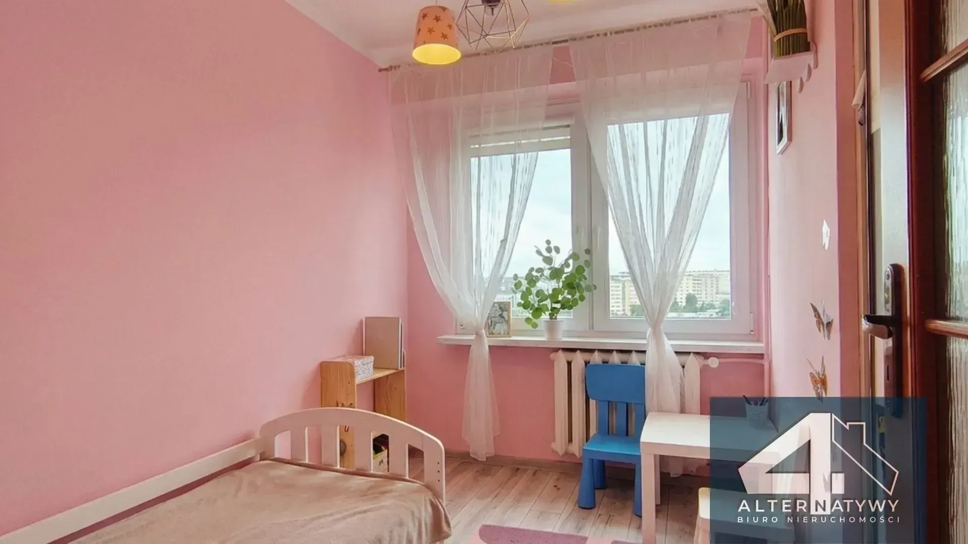 Mieszkanie z widokami, 48m2, 3 pokoje, rozkładowe 6