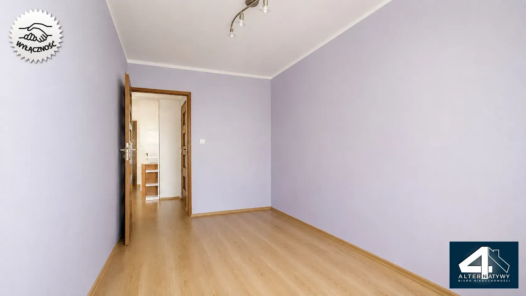 Piaseczno; 2 pokoje; balkon; winda; garaż 5