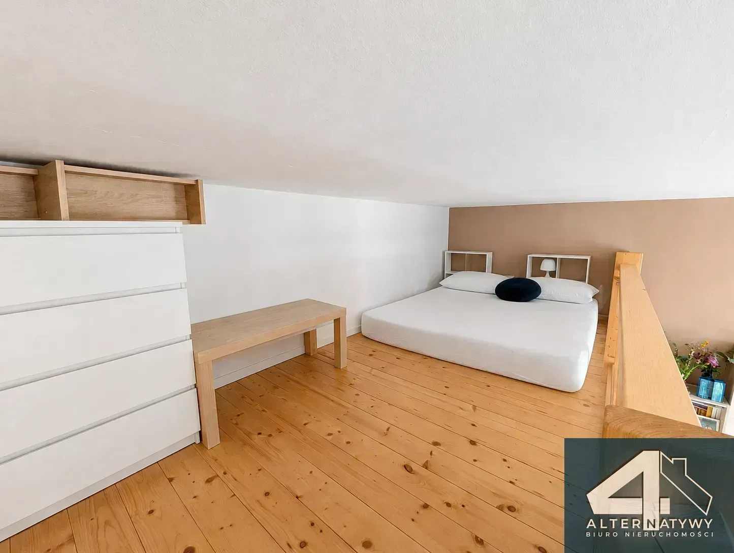 56 m² + antresola | Centrum | Duży potencjał 2