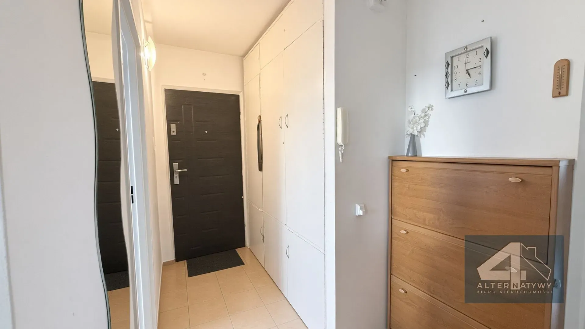 2 pokoje 38m²|Do remontu| Bełchatów• 9