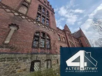 Zabytkowy pałac 3 934 m² | Pszczyna 4