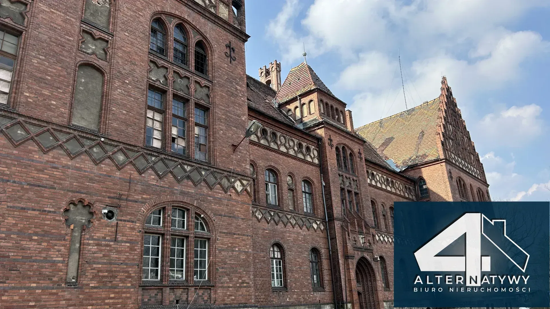 Zabytkowy pałac 3 934 m² | Pszczyna 22