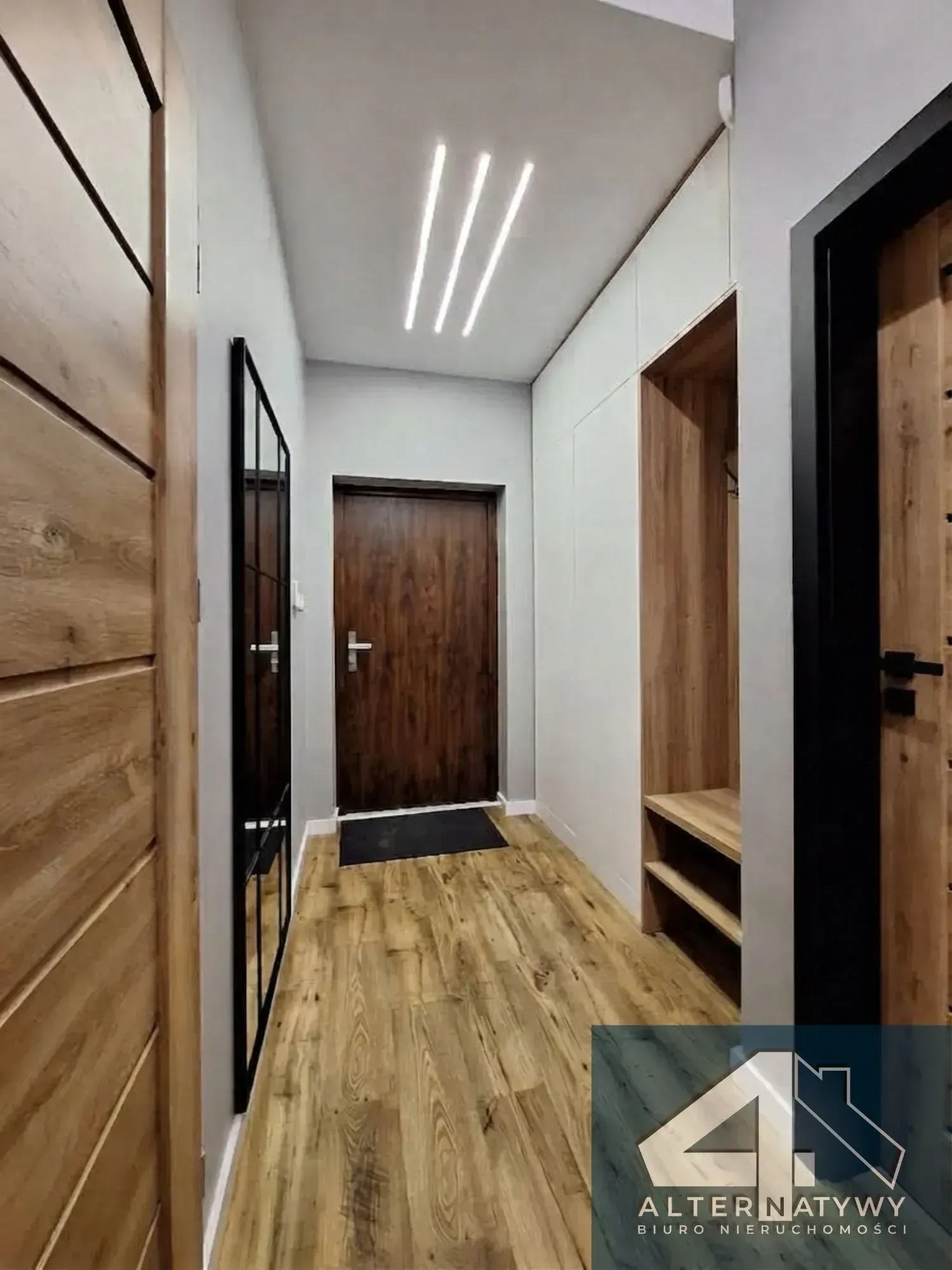 Wyjątkowy bliźniak 131 m² z dwoma garażami 11