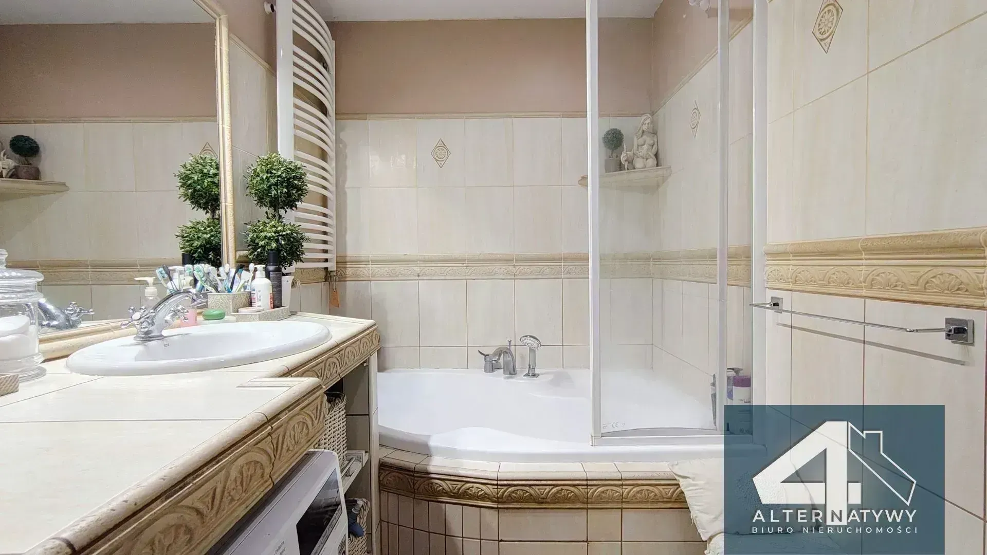 89 m² | Salon z kuchnią + 3 Pokoje | Kopernik 13