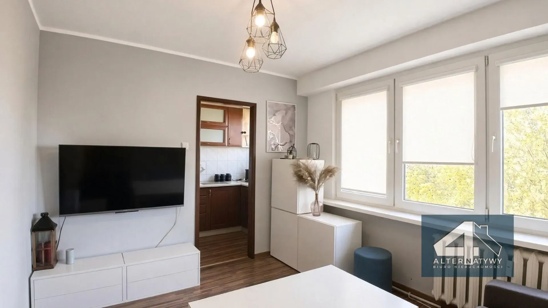 Piotrków Tryb.|Os. Wyzwolenia|32 m²|2 pokoje 3
